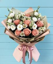 Букет цветов из:  Розы, Альстромерии и Лизиантусы в Пересвете