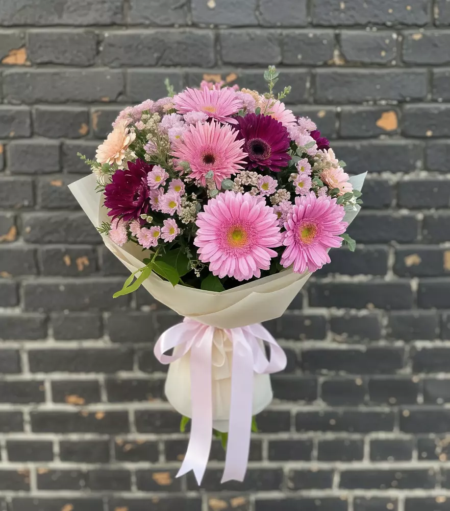 Букет цветов из: Герберы и Хризантемы в Пересвете