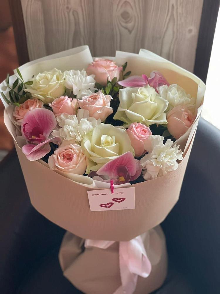 Букет цветов из: Орхидеи, Розы и Гвоздики в Пересвете