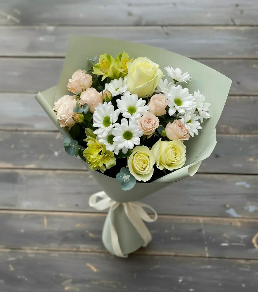 Букет цветов из: Альстромерии, Розы и Хризантемы в Пересвете
