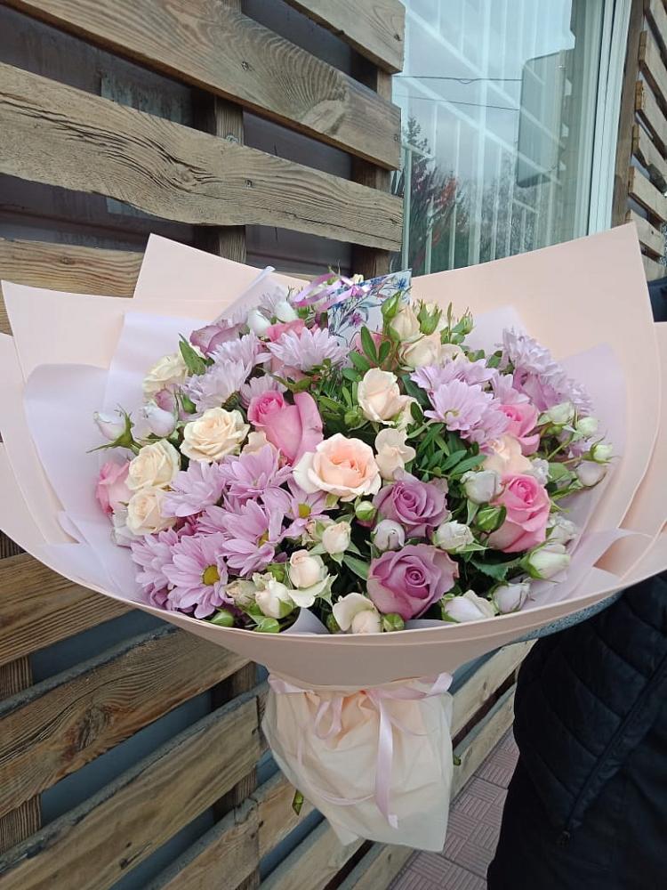 Букет цветов из: Розы и Хризантемы в Пересвете