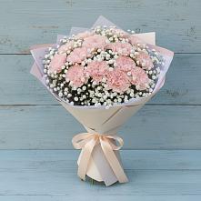 Букет цветов из:  Гвоздики в Пересвете