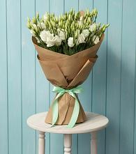 Букет цветов из:  Лизиантусы в Пересвете