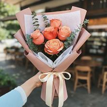Букет цветов из:  Розы в Пересвете