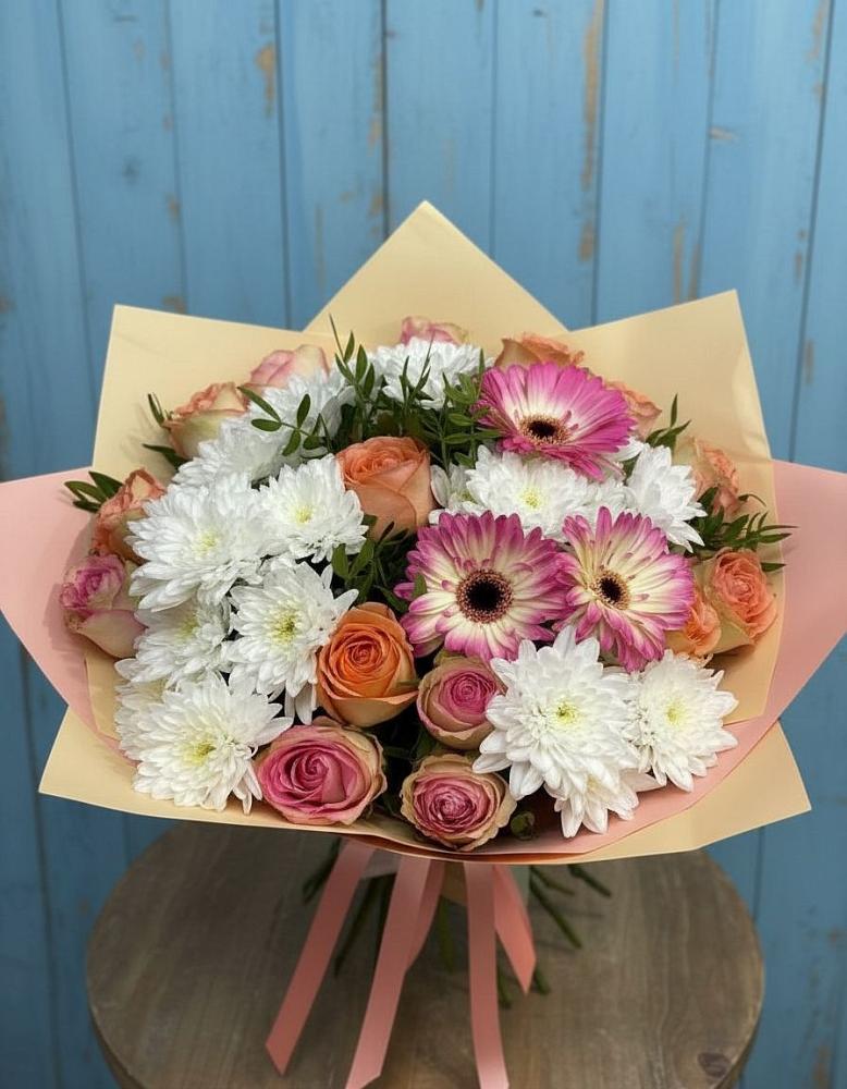 Букет цветов из: Розы, Герберы и Хризантемы в Пересвете