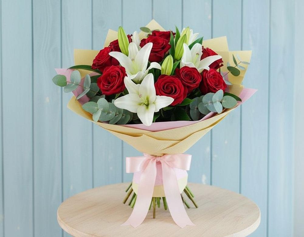 Букет цветов из: Лилии и Розы в Пересвете